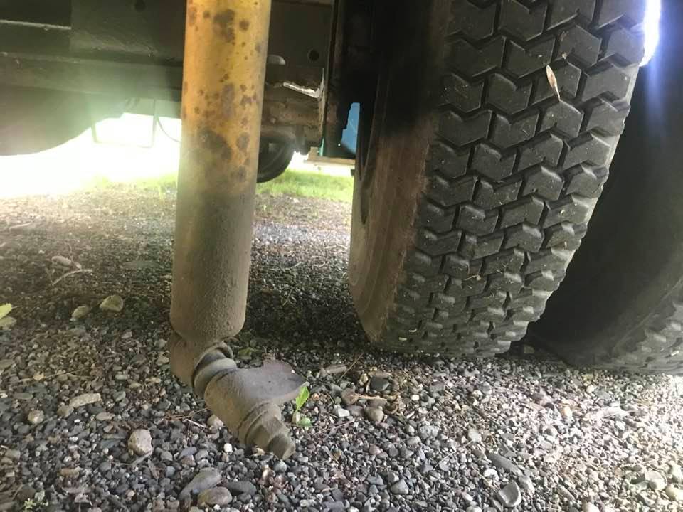 skoolie shock mounts