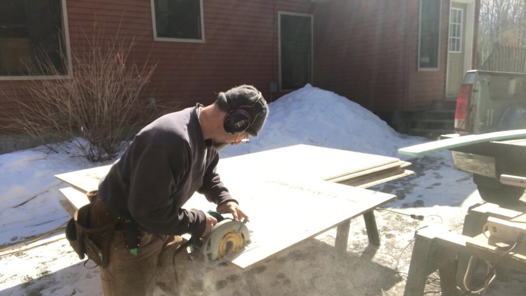 cross cutting skill saw